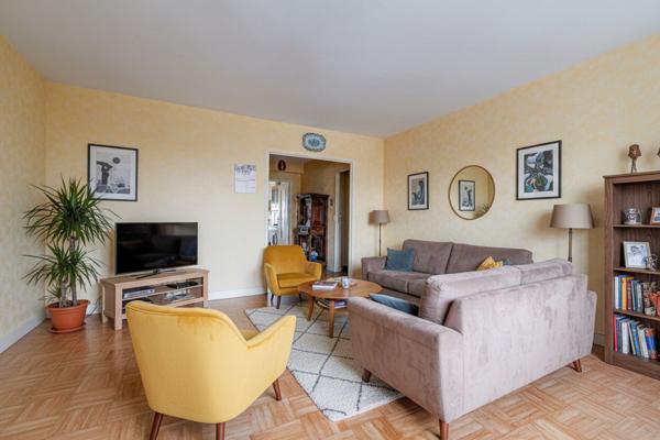 REIMS - RESIDENCE DOM PERIGNON - AV DE PARIS / AV D'EPERNAY