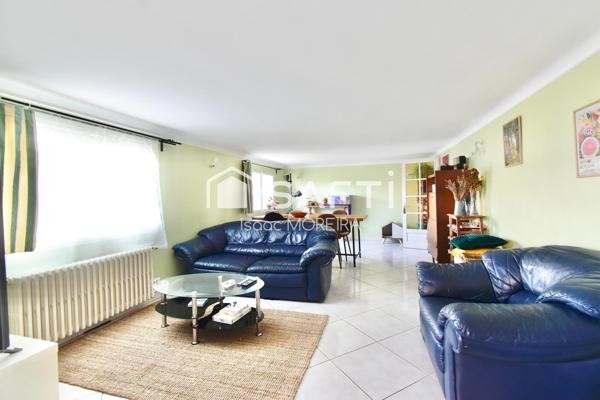 Maison 4 chambres avec garage proche Anet