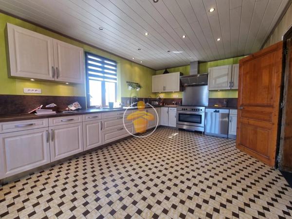 Vente Maison 5 pièces 177 m2 à Danizy