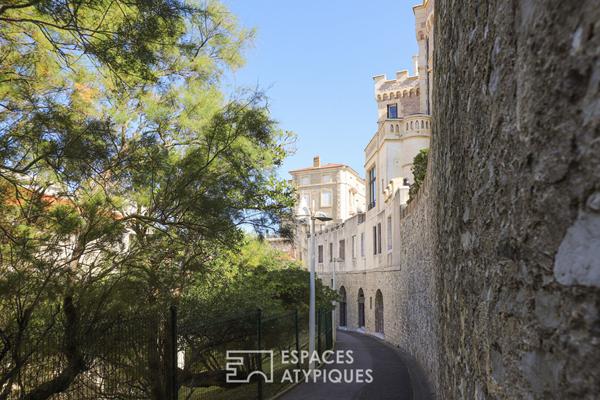 Vue mer et cachet authentique pour cet appartement atypique à Biarritz