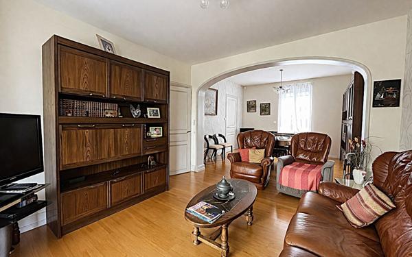 Maison à vendre    6 pièces • 116,16 m2 Beauvais