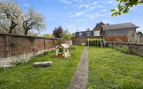 Maison à vendre    6 pièces • 116,16 m2 Beauvais