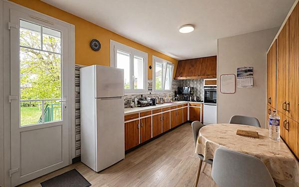 Maison à vendre    6 pièces • 116,16 m2 Beauvais