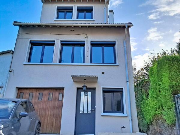 À vendre - Maison, 5 pièces située à Rueil-Malmaison (92500)