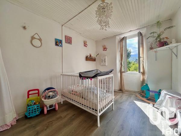 Maison 6 pièces de 172 m² à Arles-sur-Tech (66150)