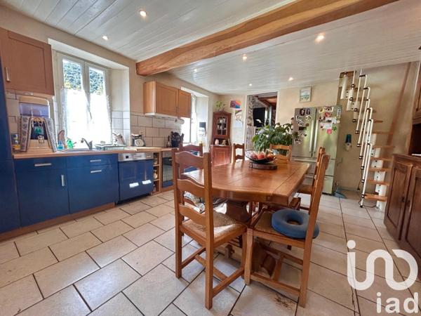 Maison 6 pièces de 172 m² à Arles-sur-Tech (66150)