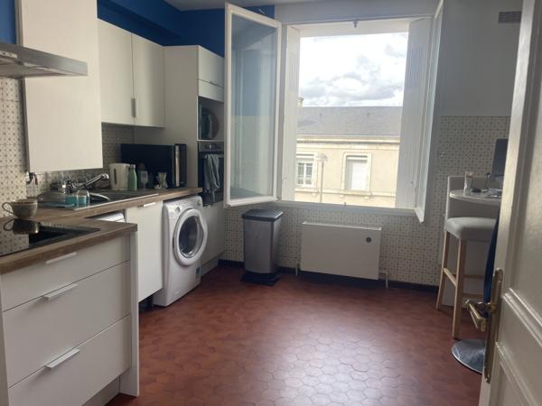 Appartement
                                                                                                                                                                                                                                                                                                                        3 pièce(s)                                                                                                                                                                                                          2 chambre(s)                                                                                                                                                                                                          78.86  m²