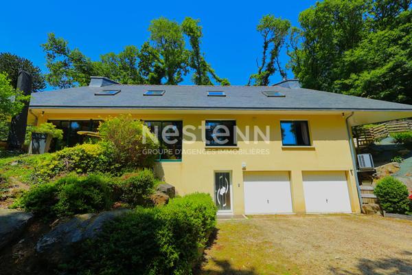 Belle maison familiale 4 chambres ? 136 m² habitables ? Terrain de 1715 m² ? Landivisiau (29400)