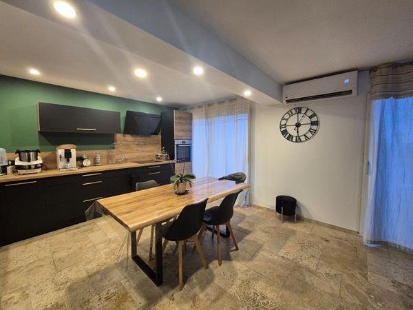 Appartement Borgo 4 pièce(s) 80 m2 dernier étage