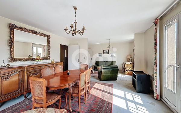 Appartement à vendre    3 pièces • 66,60 m2 Fontainebleau