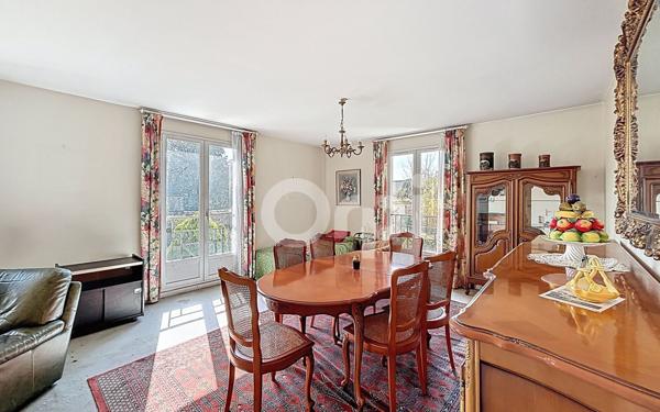 Appartement à vendre    3 pièces • 66,60 m2 Fontainebleau