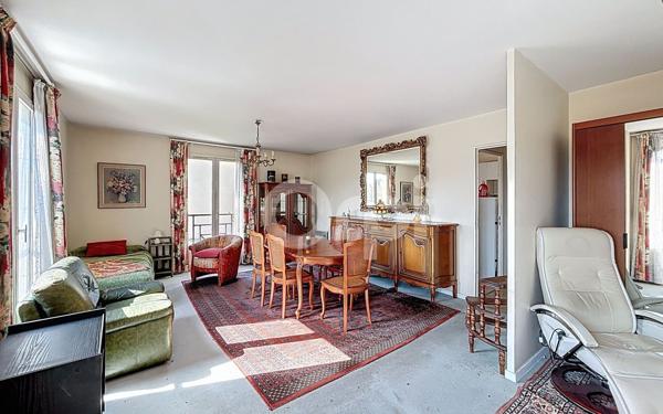 Appartement à vendre    3 pièces • 66,60 m2 Fontainebleau