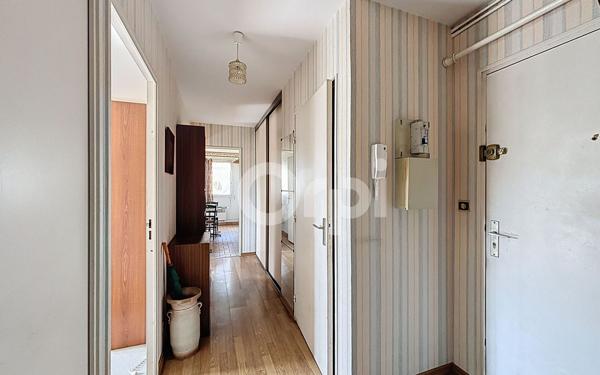 Appartement à vendre    3 pièces • 66,60 m2 Fontainebleau