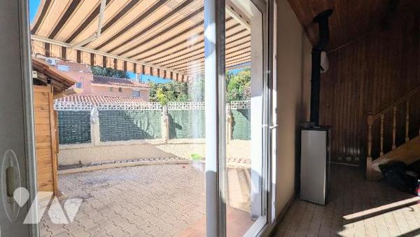 Maison mitoyenne 73 m² plain pied T3 plus mezzanine avec extérieur et garage