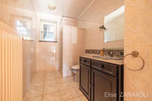 Maison 3 chambres avec jardin, garage et dépendance!