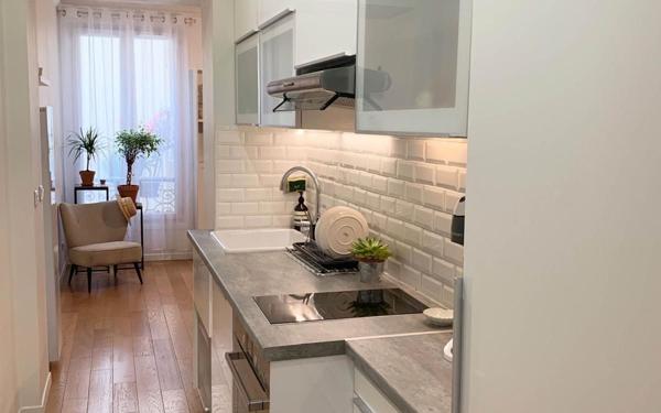 Appartement à vendre    2 pièces • 35,32 m2 Paris 11