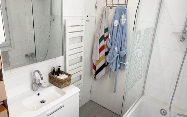 Appartement à vendre    2 pièces • 35,32 m2 Paris 11