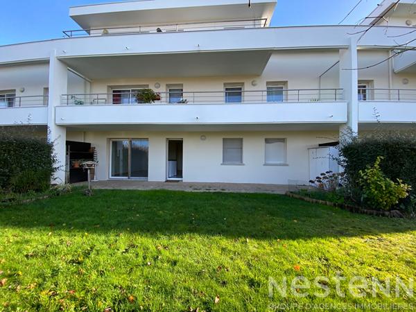 Appartement deux chambres, terrasse, parking