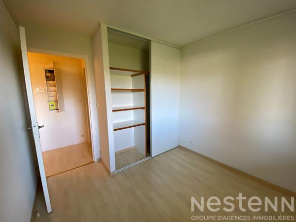 Appartement deux chambres, terrasse, parking