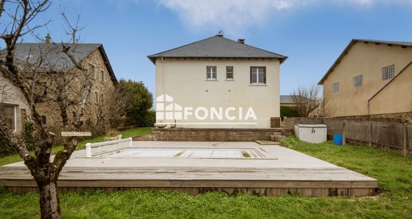 À vendre Maison 6 pièces 87 m² - Sauveterre-de-rouergue 12800