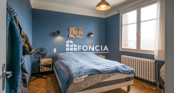 À vendre Maison 6 pièces 87 m² - Sauveterre-de-rouergue 12800