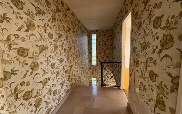 Maison à vendre    8 pièces •  Saint-Georges-d'Oléron