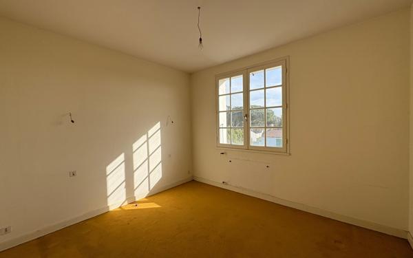 Maison à vendre    8 pièces •  Saint-Georges-d'Oléron