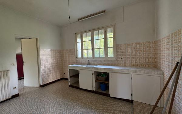 Maison à vendre    8 pièces •  Saint-Georges-d'Oléron