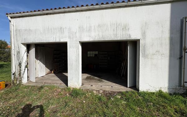 Maison à vendre    8 pièces •  Saint-Georges-d'Oléron