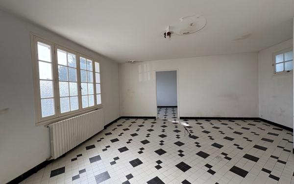 Maison à vendre    8 pièces •  Saint-Georges-d'Oléron