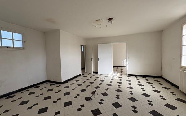 Maison à vendre    8 pièces •  Saint-Georges-d'Oléron