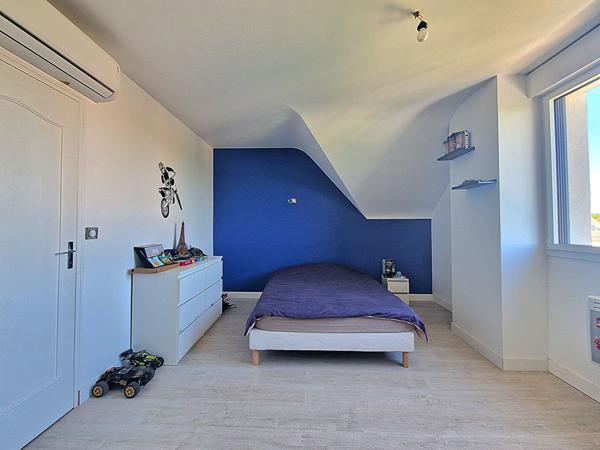 Maison Soeurdres 7 pièce(s) 169 m2