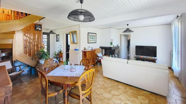 Maison - 5 pièces - 86m²