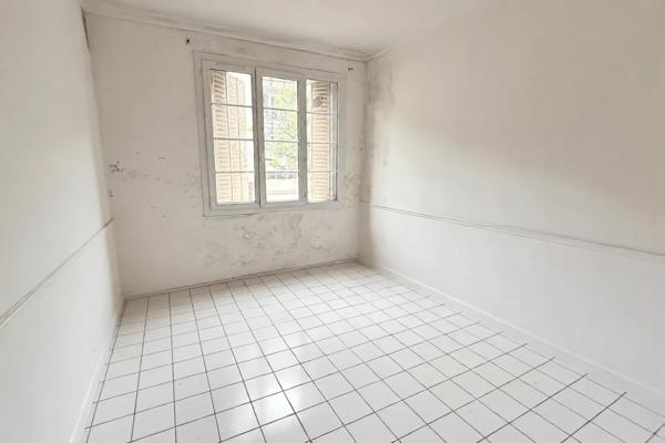 Appartement à rénover 1 er étage