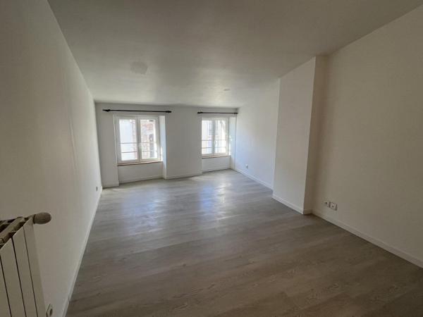Vente / Maison de ville à Villeneuve-sur-Lot (47300)