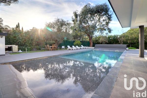 Maison à vendre 7 pièces 279 m² Saint-Raphaël