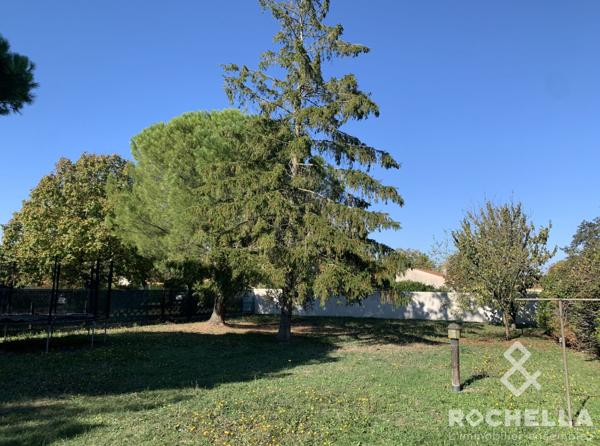 Andilly-les-marais, beau terrain à bâtir d'environ 530m2.