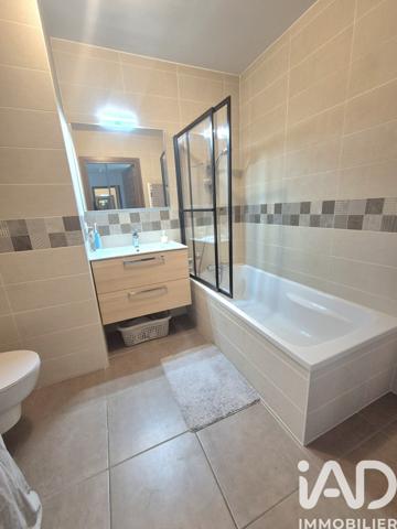 Appartement à vendre 2 pièces 49 m² Rumilly