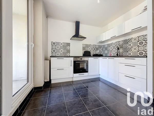 Appartement 5 pièces de 78 m² à Arpajon (91290)