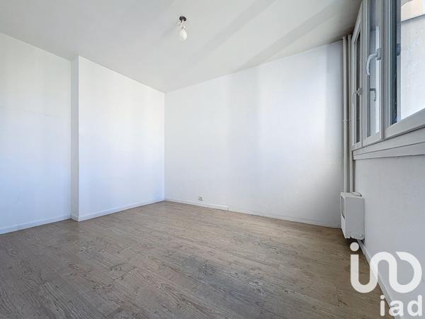 Appartement 5 pièces de 78 m² à Arpajon (91290)