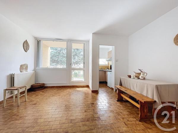 Appartement F1 à vendre  1 pièce - 25 m2 BAGNOLS SUR CEZE - 30