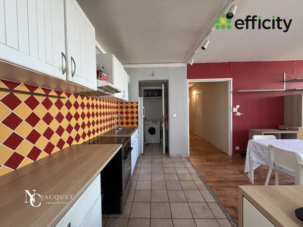 Appartement
         4 pièces
        - 76 m² Exclusivité 235 000 € *