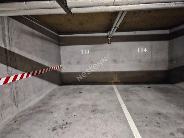 Parking à vendre à Puteaux