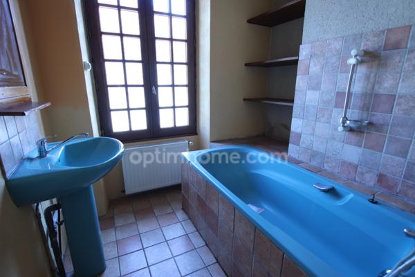 AUBIGNY SUR NERE, Maison de ville avec jardin de 5 chambres en bon état