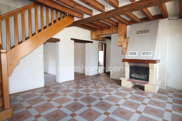 AUBIGNY SUR NERE, Maison de ville avec jardin de 5 chambres en bon état