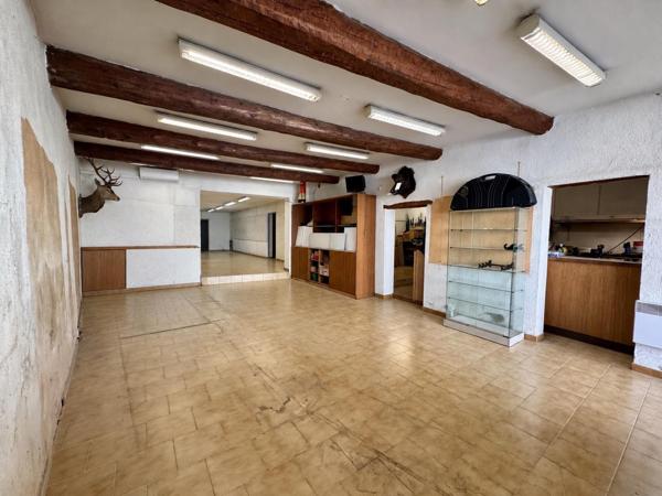 Local commercial de 170m² sur axe passant