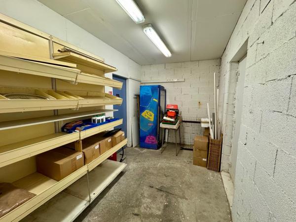 Local commercial de 170m² sur axe passant