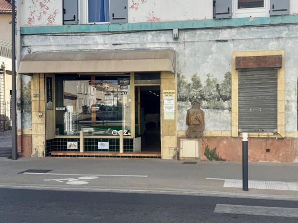 Local commercial de 170m² sur axe passant