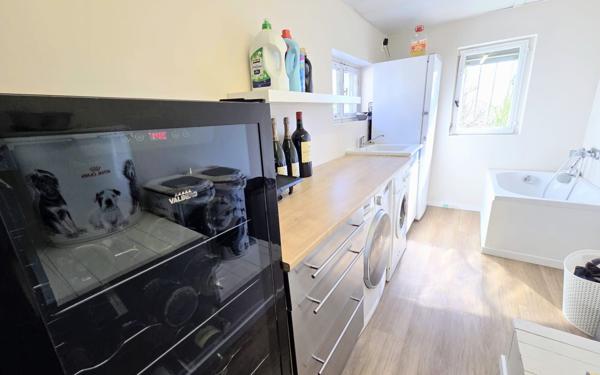 Maison à vendre    5 pièces •  La Ville-du-Bois