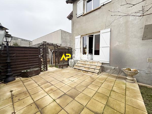 Maison ARGENTEUIL COTEAUX 6 pièce(s) 4 chambres 115 m2 €349 000 ** - Référence 4505